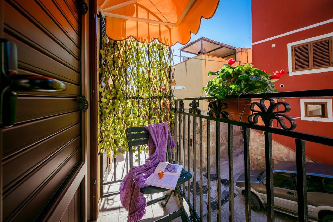 La Finestra Sul Cortile B&B Sciacca Exterior foto
