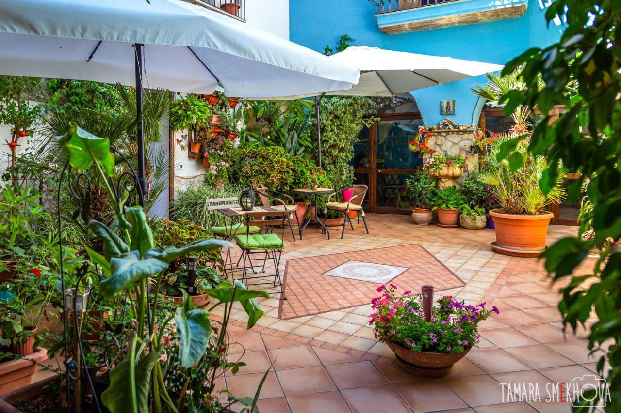 La Finestra Sul Cortile B&B Sciacca Exterior foto