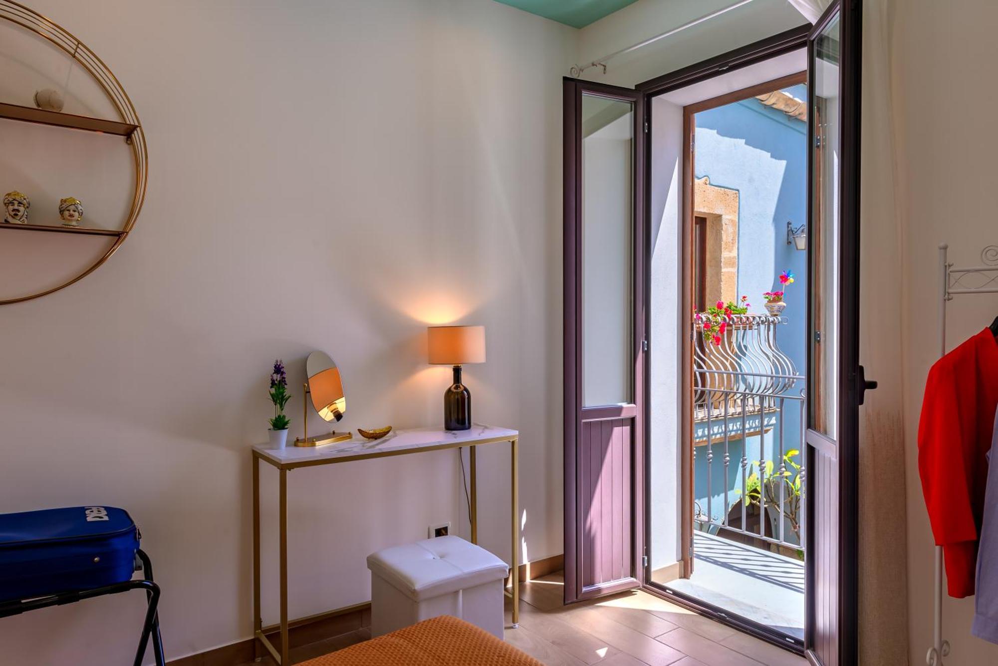 La Finestra Sul Cortile B&B Sciacca Exterior foto