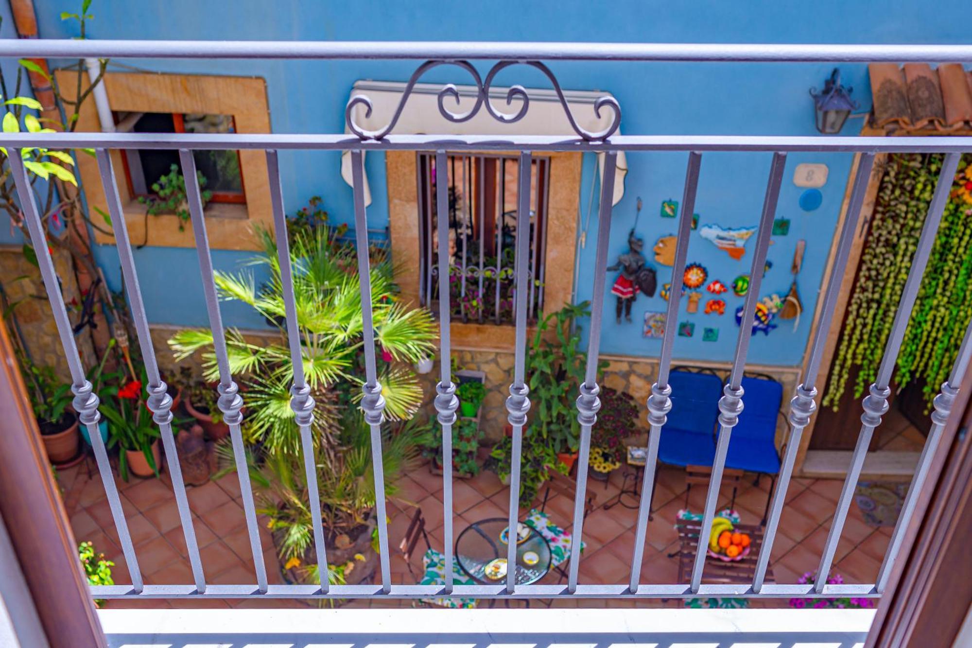 La Finestra Sul Cortile B&B Sciacca Exterior foto